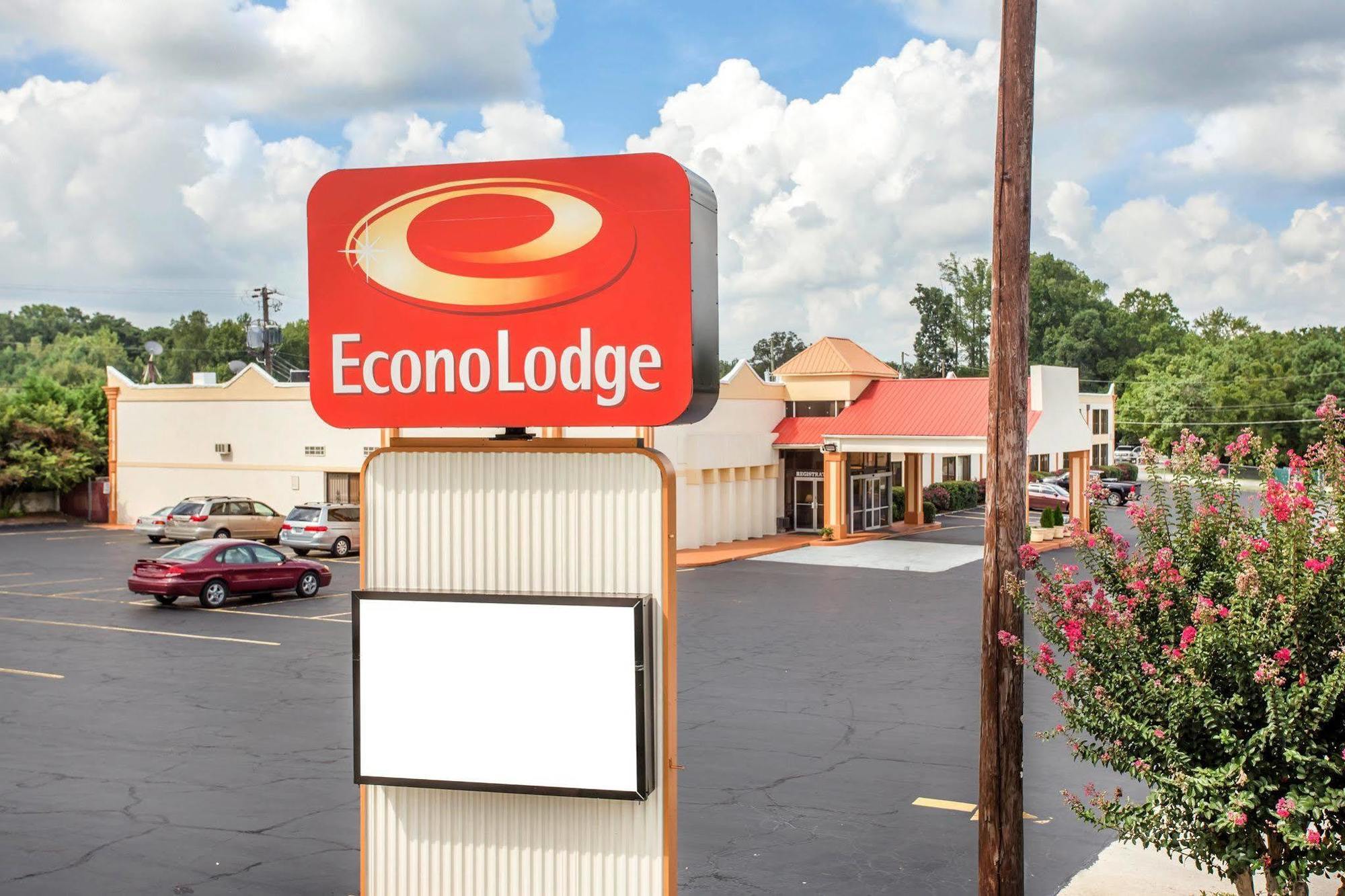 Rodeway Inn Stone Mountain Tucker Exterior foto